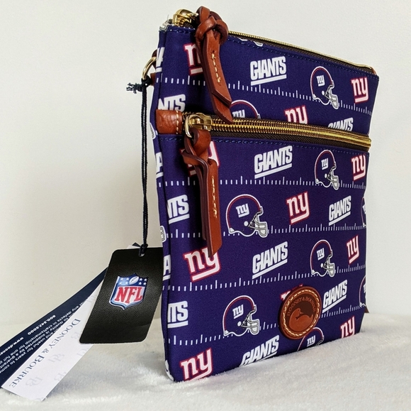 Dooney & Bourke NY Giants Licensed NFL Nylon Double Zip Crossbody Blue Red NWT - Picture 4 of 16